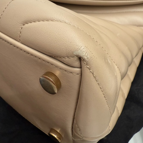 Yves Saint Laurent Loulou Large YSL Shoulder Bag in Quilted Leather - Picture 8 of 15